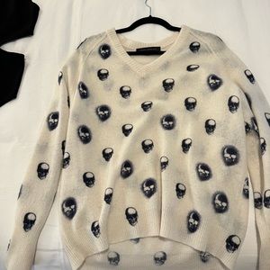 Worn once, Skull Cashmere Sweater